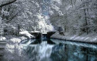 Winter Bridges Wallpaper