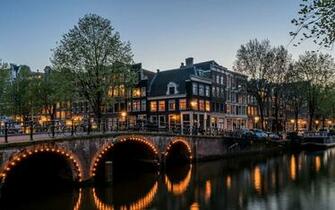 Canal Houses Amsterdam HD Wallpaper