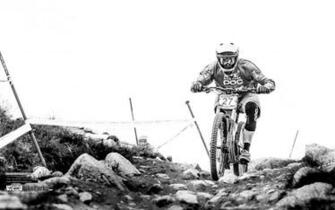 Downhill Wallpaper