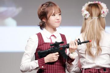 Lee Luda Wallpaper Asiachan Kpop Image Board