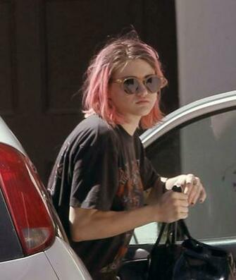Frances Bean Cobain Image HD