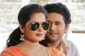 Anjana Singh Updated Her Cover Photo