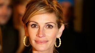 American Hollywood Actress Julia Roberts Cute Smile HD Wallpaper