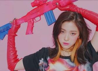 Itzy Image Ryujin HD Wallpaper And Background Photos
