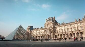Le Louvre Wallpaper