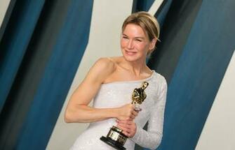 Ren E Zellweger Oscars All Of S Best Moments