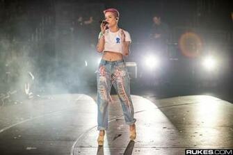Halsey Goes After Firefly Festival Over Lineup Edm