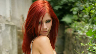 Ariel Piper Fawn Wallpaper Image Photos Pictures Background