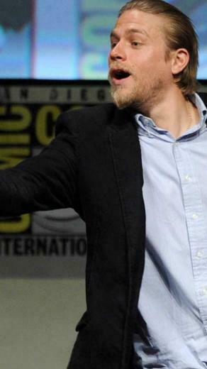 Charlie Hunnam Live Wallpaper For Android