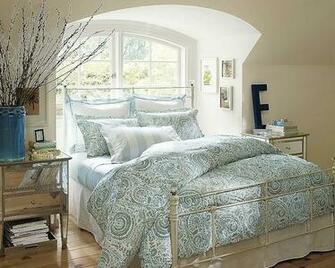 Robinson S Paint Wallpaper Products Services