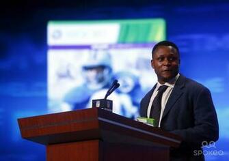 Barry Sanders Featuring