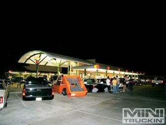 Bako Sonic Cruise Night Drive In