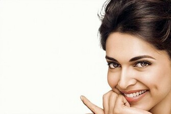 Deepika Beautiful Smile Photos HD Wallpaper Image Pictures
