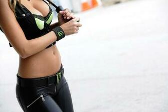Grid Girls Wallpaper Image