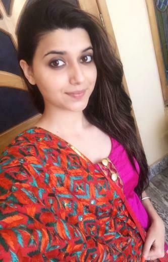 Nimrat Khaira HD Beautiful Wallpaper Aboutfeed