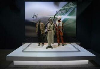 To R Costumes For Finn Rey And The Resistance X Wing Fighter Pilot