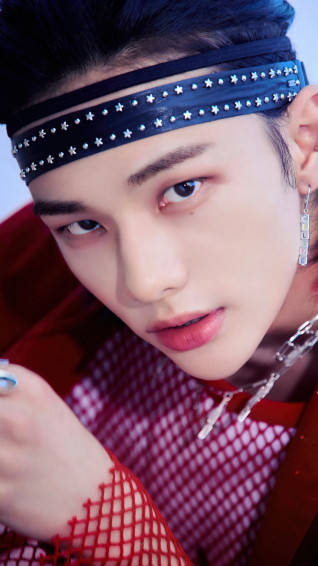 Stray Kids Hyunjin Noeasy 4k Phone iPhone Wallpaper 8590b