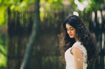 Aditi Arya Hot Navel Glamorous HD Image Wallpaper