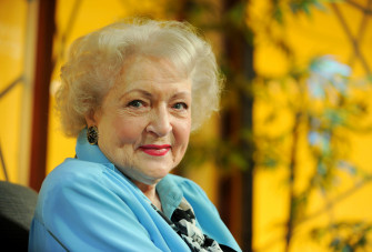 Betty White Wallpaper