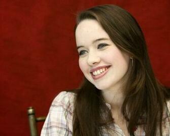 Anna Popplewell Wallpaper Theroyalspeaker