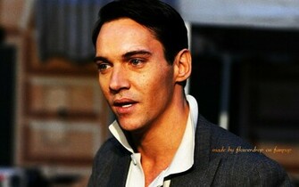 Jonathan Wallpaper Rhys Meyers