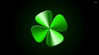 Four Leaf Clover Wallpaper