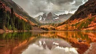 Wallpaper Autumn Mountain Lake