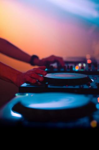 Live Dj Gagou Industry City