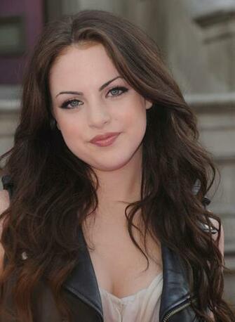 Elizabeth Gillies Wallpaper HD