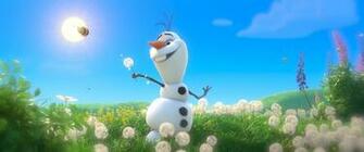 Disney Frozen In Summer Olaf Snowman