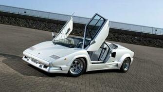 Lamborghini Countach 25th Anniverary Wallpaper HD Image