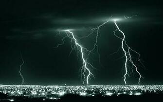 Lightning Wallpaper High Quality Definition