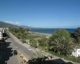 Spring Holiday In Kusadasi Turkey Wallpaper And
