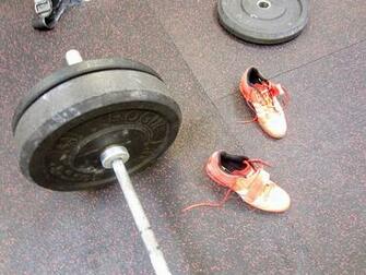 Olympic Weight Lifting Wallpaper Of Weightlifting