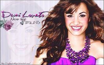 Demi Lovato Wallpaper HD