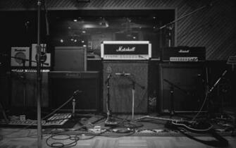 Wallpaper Tags Microphones Music Columns Studio