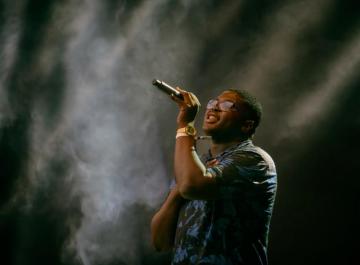Singer Pictures HD Image