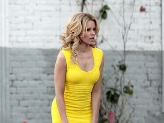 Elizabeth Banks Desktop Wallpaper This