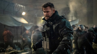 Extraction Chris Hemsworth 4k Wallpaper iPhone HD Phone 600i