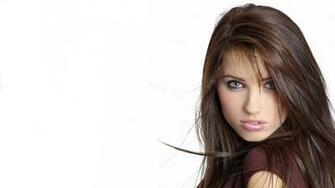 Brunette Wallpaper Beautiful Eyes