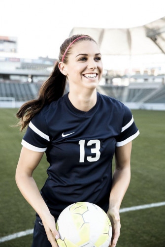 Alex Morgan iPhone Wallpaper Full HD 1080p For Pc