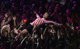 Taylor Swift Vma We Are Never Ever Getting Back Together Photo