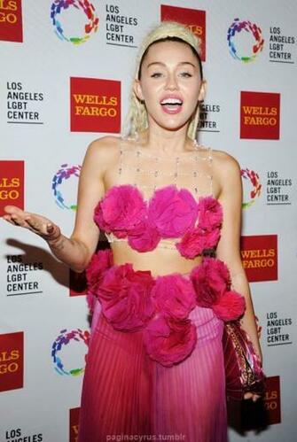 Miley Cyrus Vanguard Awards In La