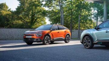 Citroen C4 Debuts New Look Will Offer All Electric Model