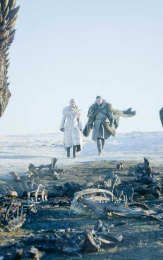 Game Of Thrones Season Jon Snow And Daenerys Targaryen