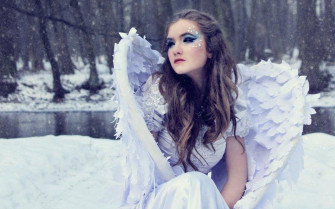 Winter Angel Wallpaper