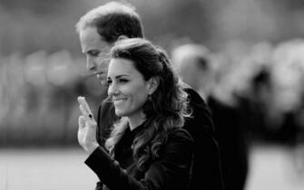 Royal Romance Prince William And Kate Middleton Wallpaper