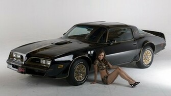 Pontic Firebird Wallpaper