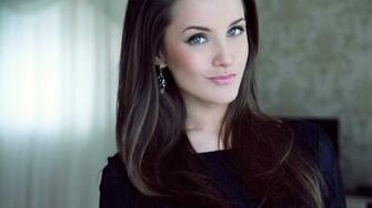 Rachael Starr Smirk Women Blue Eyes Brunette