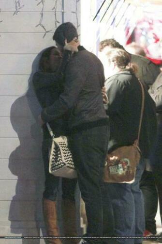Miley Cyrus Liam Hemsworth Image Mileyhemsworth HD Wallpaper